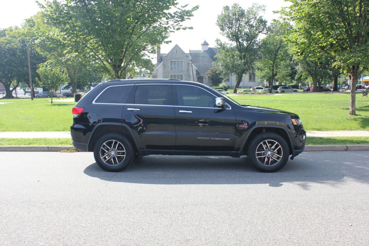 jeep grand cherokee 2018 1C4RJFBG9JC105315 image jeep grand cherokee 2018 1C4RJFBG9JC105315 image